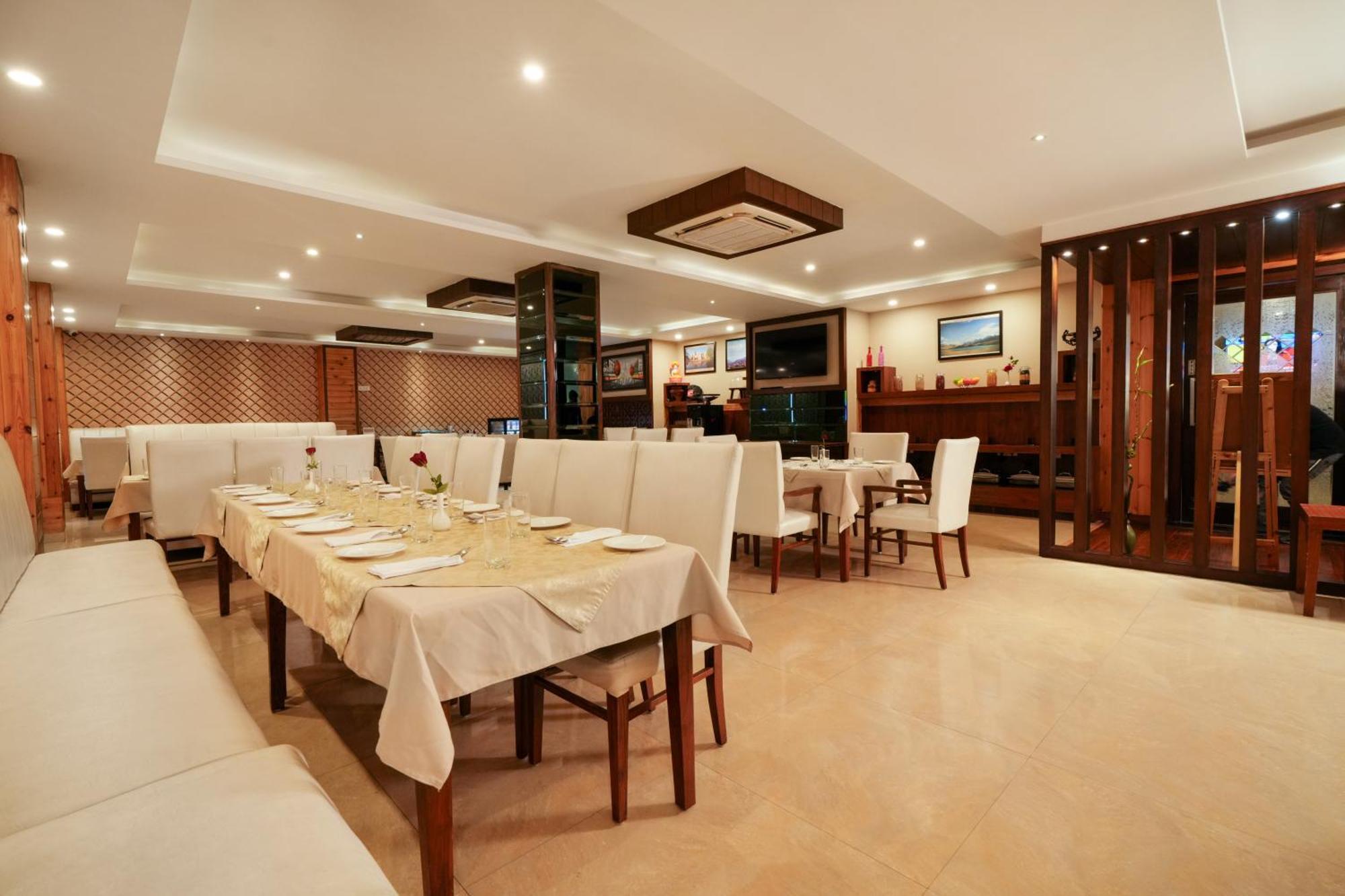 เดอะ บลิส ปาลัมปุระ Hotel ปาแลมปูร์ ภายนอก รูปภาพ