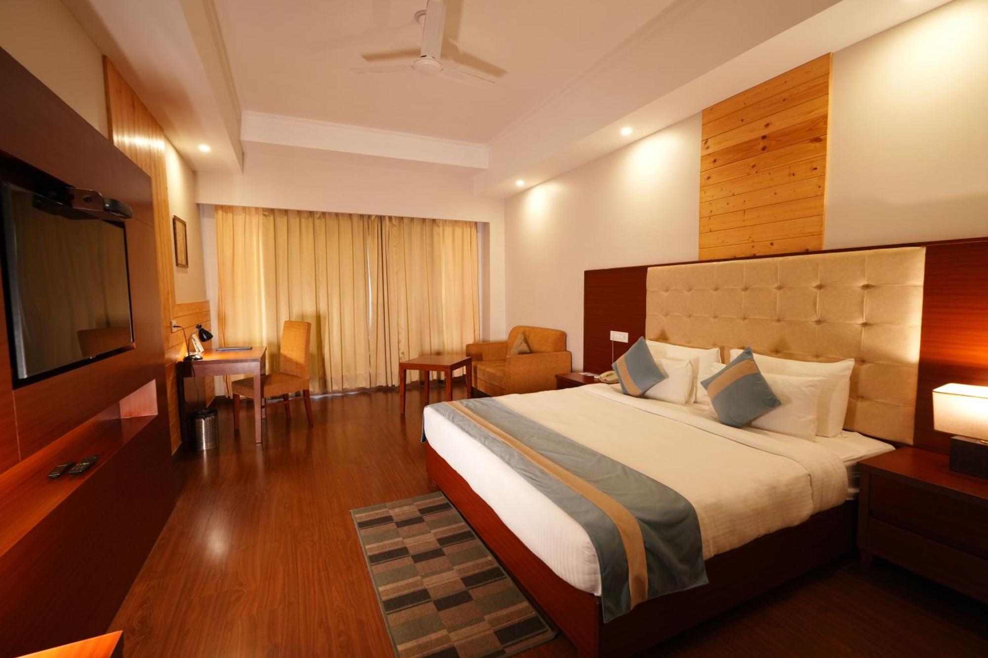 เดอะ บลิส ปาลัมปุระ Hotel ปาแลมปูร์ ภายนอก รูปภาพ
